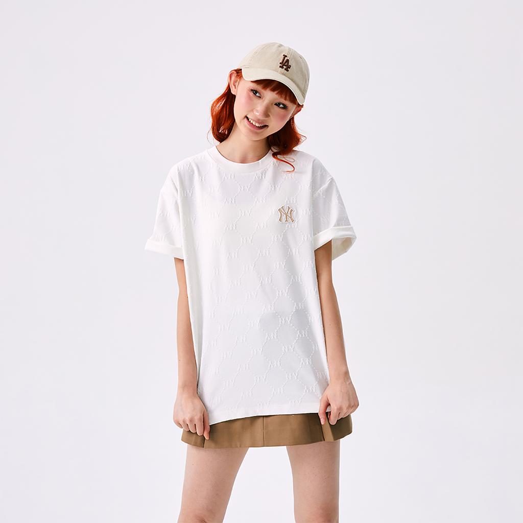 New MLB MONOGRAM Collection New York Yankees SS25 T Shirt Unisex Ivory 3ATSM1353-50IVS