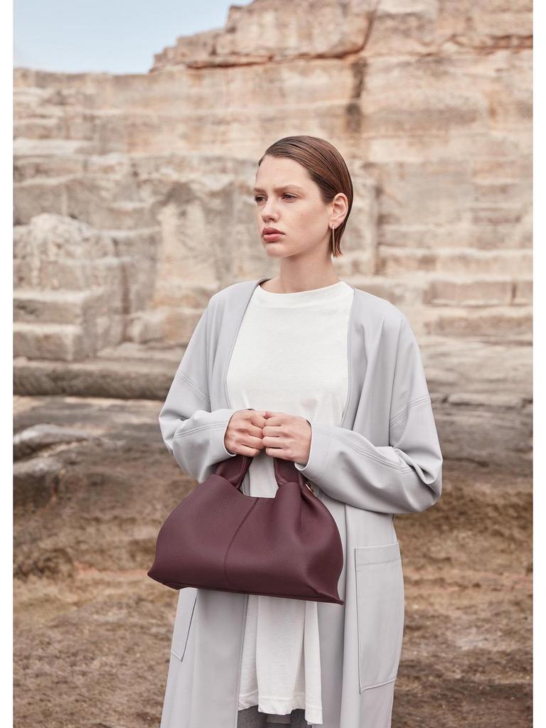 Niche Design Cloud Dumpling Women's Versatile Soft Lunch Box Shoulder Crossbody Bag