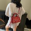 New high-end fashion rivet bull nose locomotive bag portable shoulder crossbody trendy women's bag