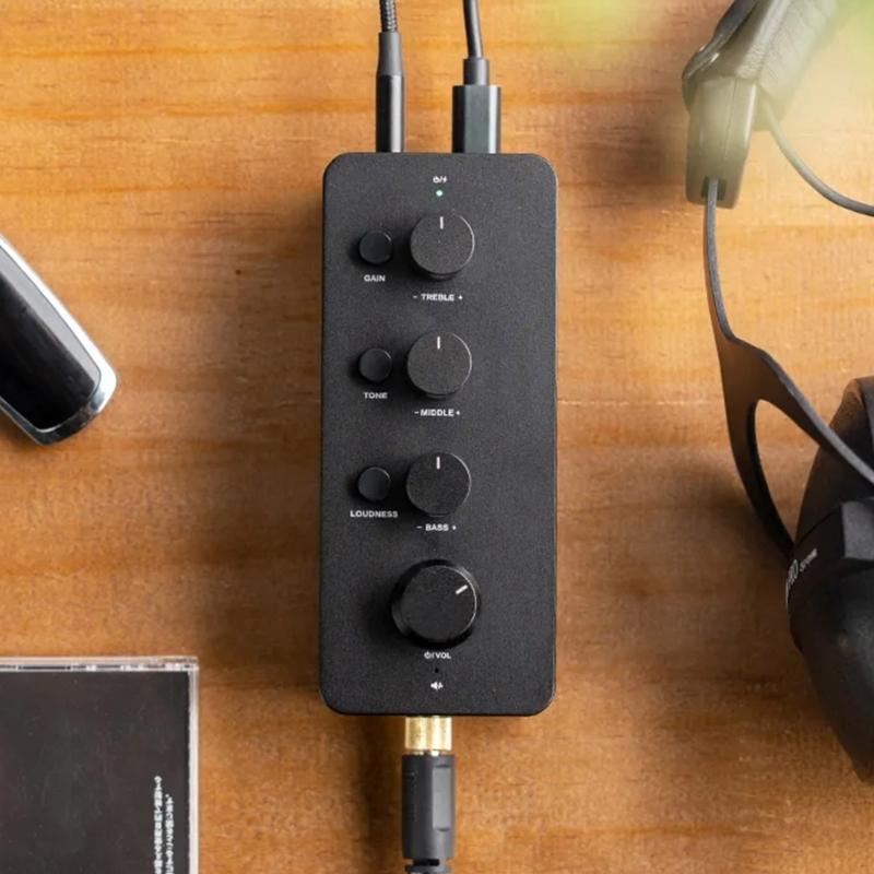 Tragbarer 2-in-1-Kopfhörerverstärker. Vielseitiger Kopfhörerverstärker. Kopfhörerverstärker aus Aluminiumlegierung. Steigern Sie Ihre Qualität