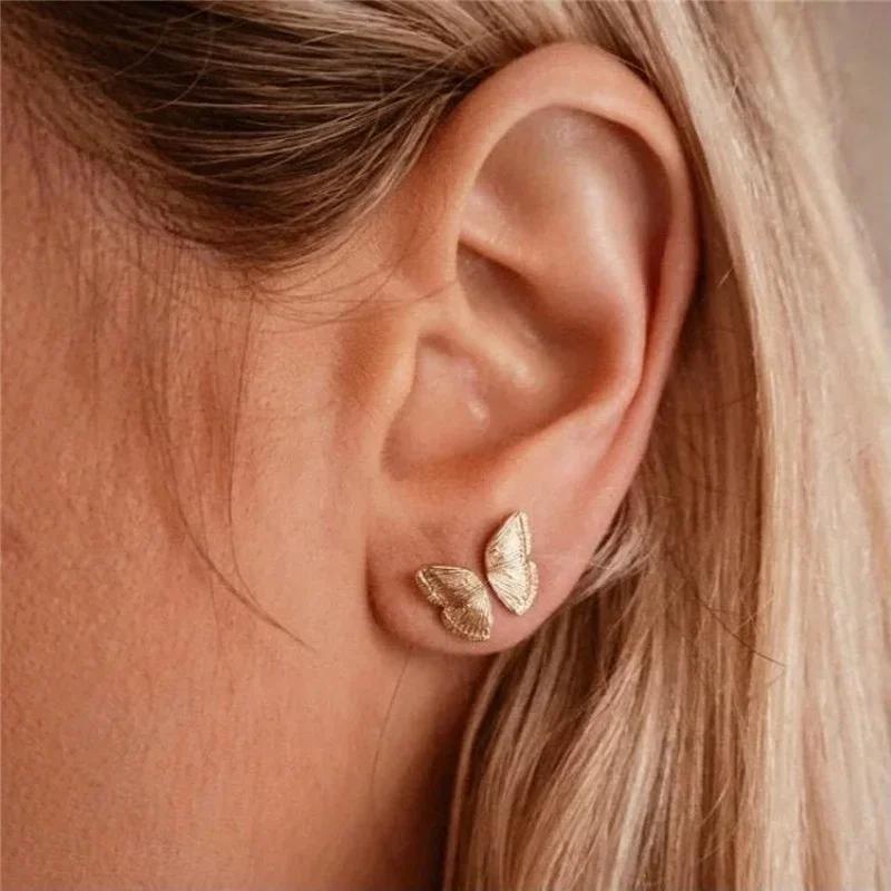 Women Concose Fahsion Gold Insect Butterfly Earrings Alloy Small Butterfly Half Wing Earrings Gift Jewerly Accessories for Women