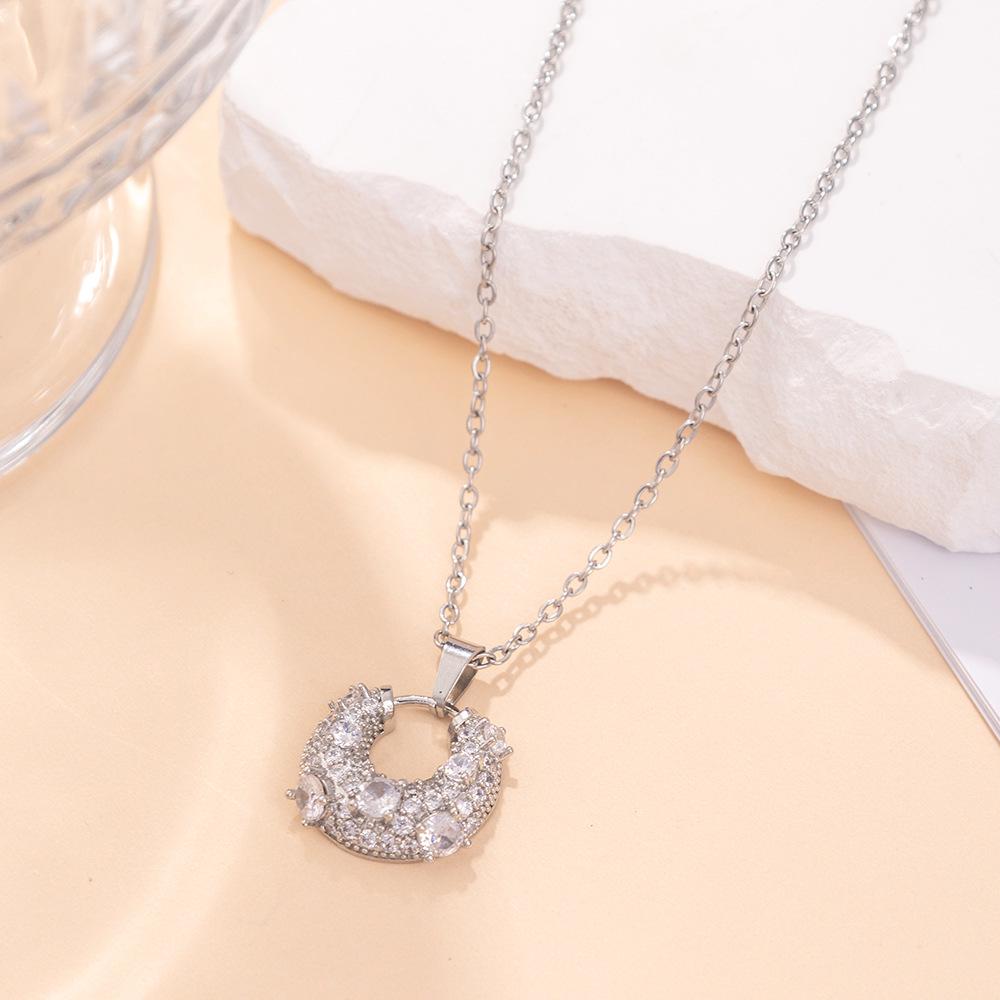 Kadın Lüks Titanyum Çelik Kolye Ucu Klavikula ve Uzun Kazak Kolyesi - Niş Tasarım