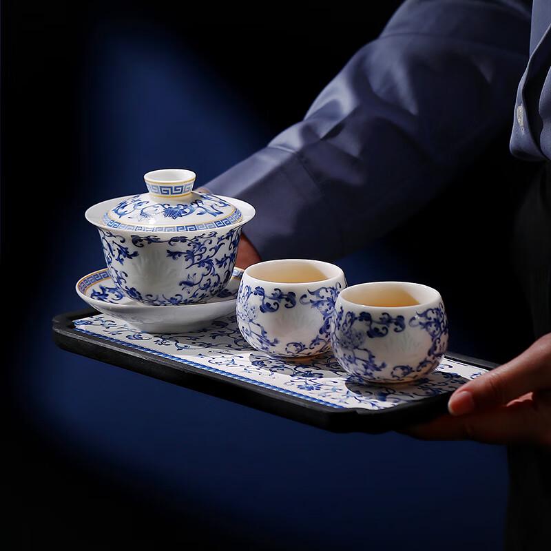 Yihude Blue & White Lotus Tea Set