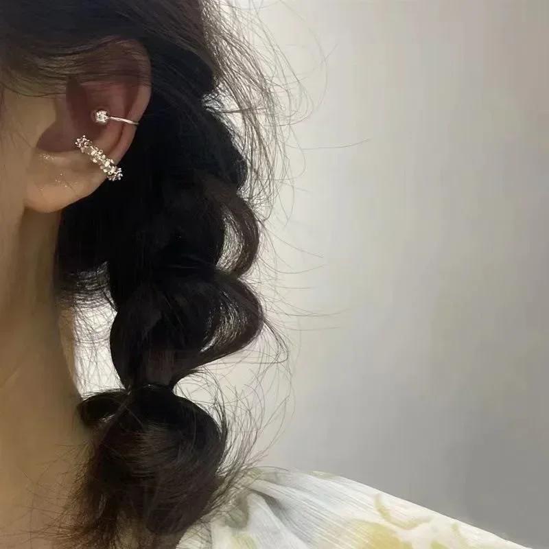 Vintage Simple Fake Piercing Metal Gold Color Ear Clips Asymmetry Round Clip Earrings for Women Fashion Heart Jewellery Gift