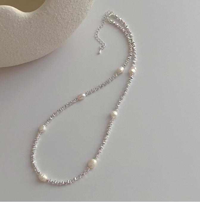Elegant Freshwater Pearl and Shell Bead Women's Necklace - High-End Design Choker and Clavicle Chain