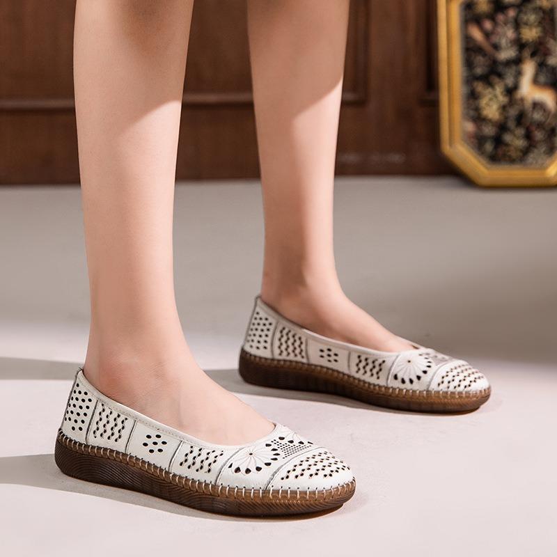 Retro soft leather soft sole fashion casual mother medium grandmother sandals handmade spring and summer women's dancing flat shoes