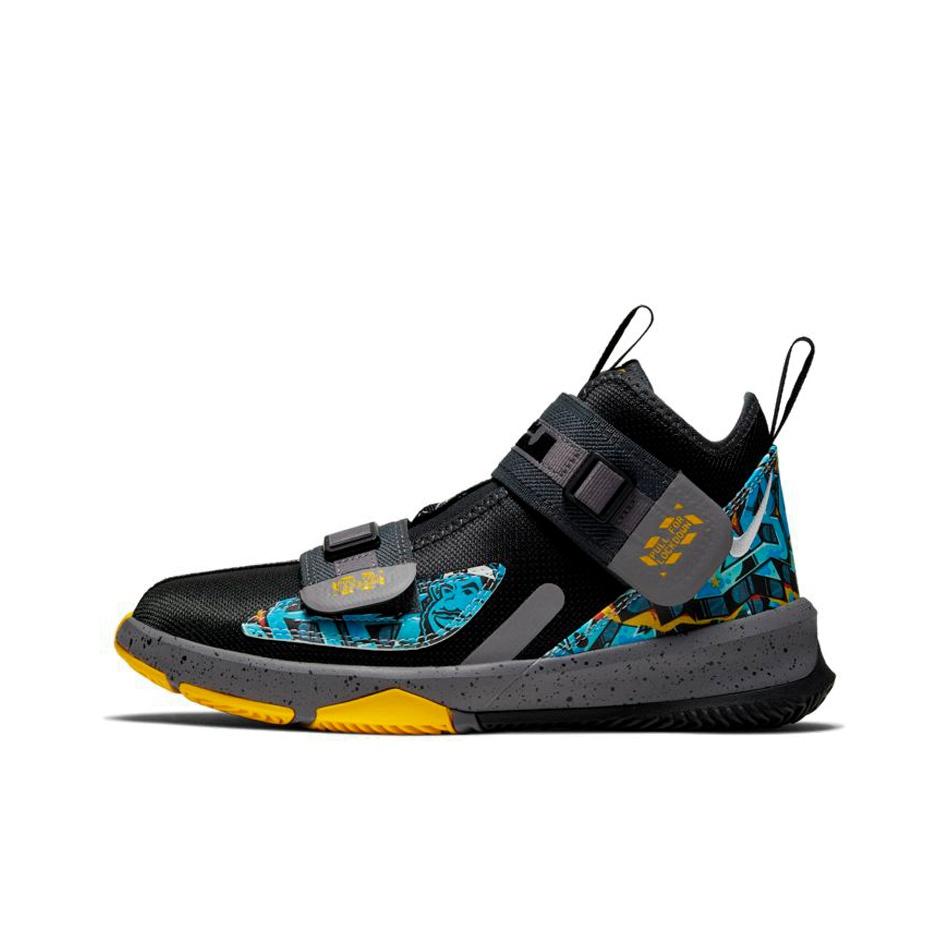 

кроссовки Nike zoom soldier 13 Kids Basketball shoes Kids AR7585-070