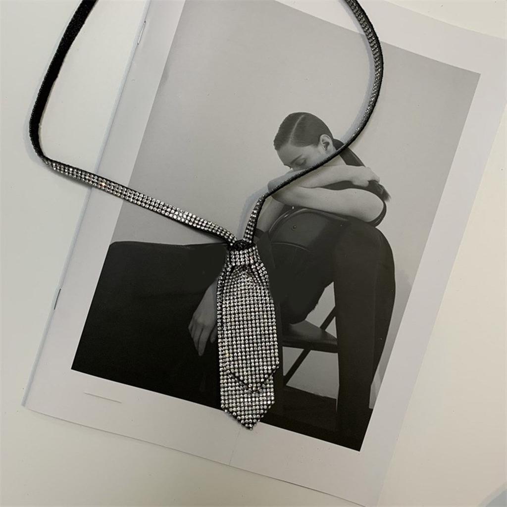 Elegant Tie Necklace with Sparkling Rhinestones for Formal Occasions Uniform Tie Stylish Jeweled Chain Tie