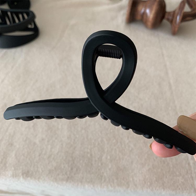 2024 Elegant Claw Clip for Women - Versatile Autumn/Winter Updo Hairpin