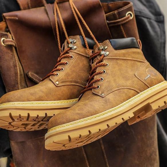 2025 Summer New High Top Martin Boots Men's Trendy Versatile Thick Soled Casual Leather Shoes Work Clothes Board Shoes