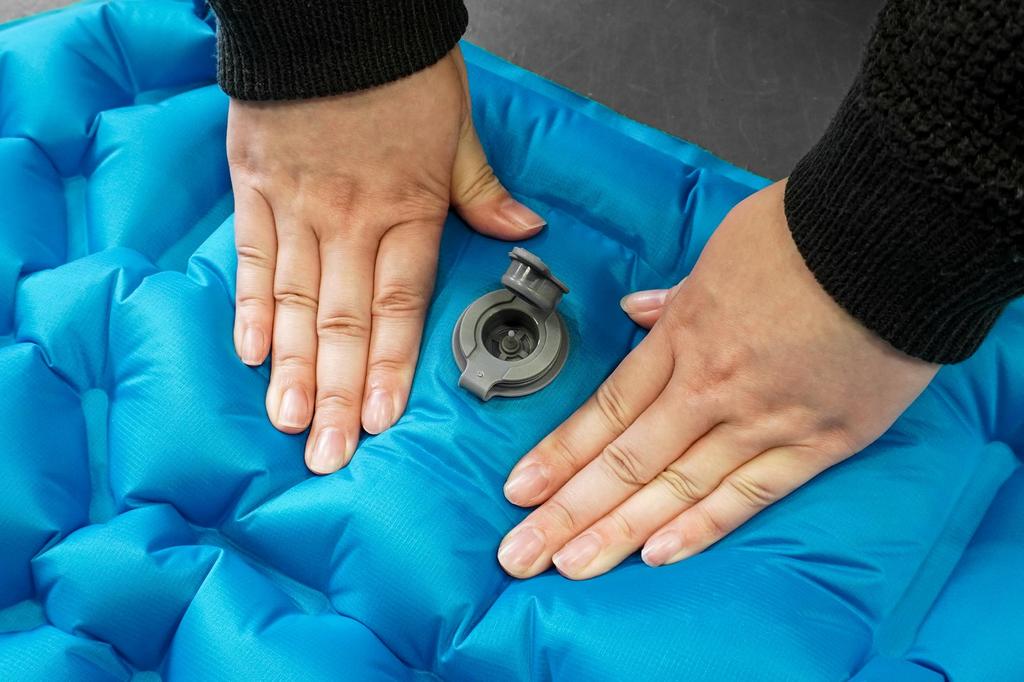 Kakuri Sangyo SUNDRY Foot Pump Air Mattress Camping Tent Foot Pump Integrated Emergency Compact - Mat, Mat, Type, Pillow, Use, Small,