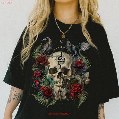 Skull and Roses T Shirt Gothic ArT Vintage Witchy Aesthetic Dark Cottagecore Vintage Washed Soft Designer Clothes Fashion