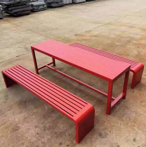 Outdoor Park Bench for Leisure and Rest