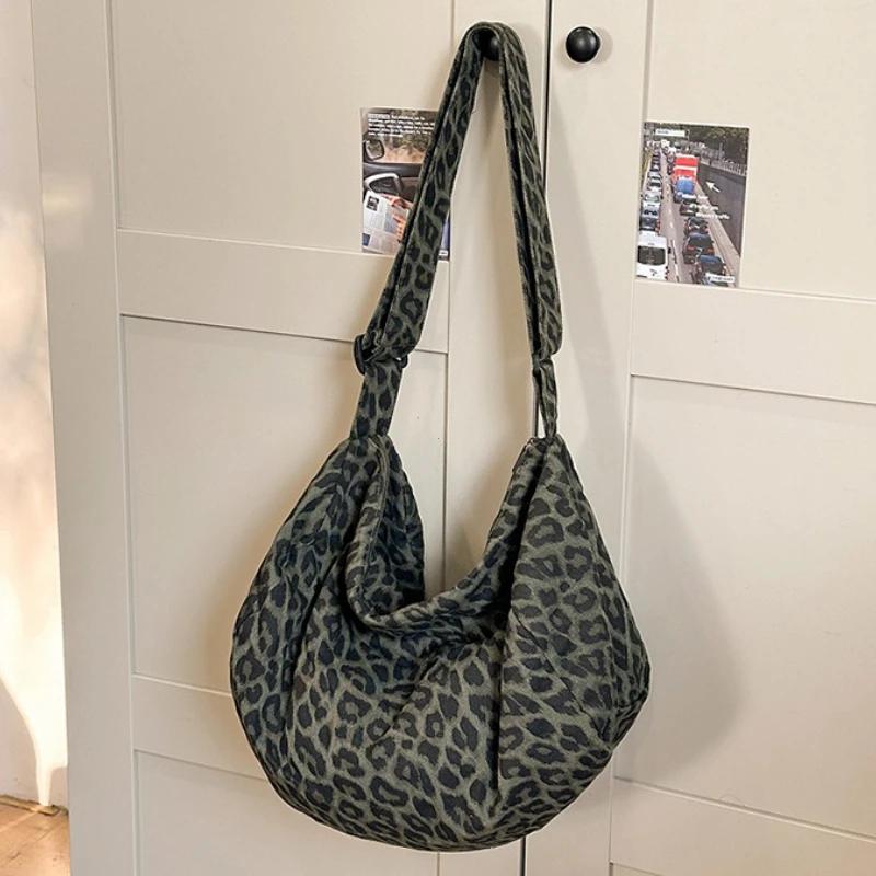 Y2K Trendy Travel Shoulder Bags Tote Bag Summer Women's Bag Leopard Print Canvas Crossbody Bag Female Student Handbags