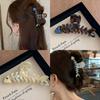 Elegant Korean-Style Rhinestone Fishbone Claw Clip for Women - High-Grade Hair Accessory for Stylish Updos