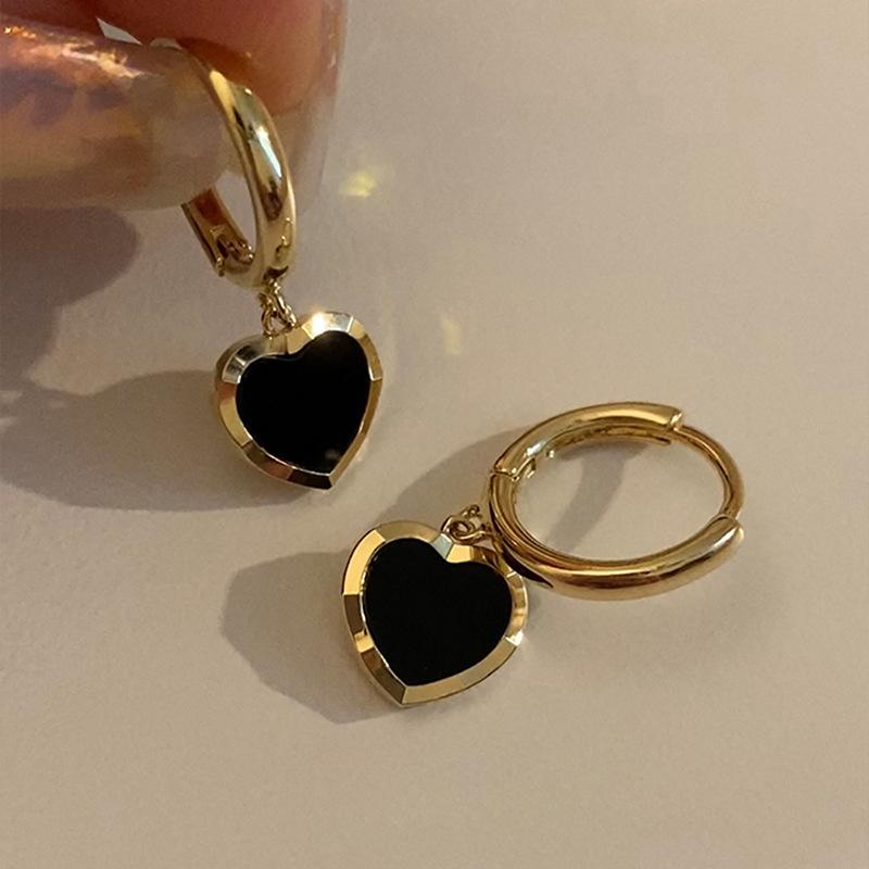 2023 Black Heart Hoop Earrings: French Retro Design with Light Luxury and Timeless Elegance