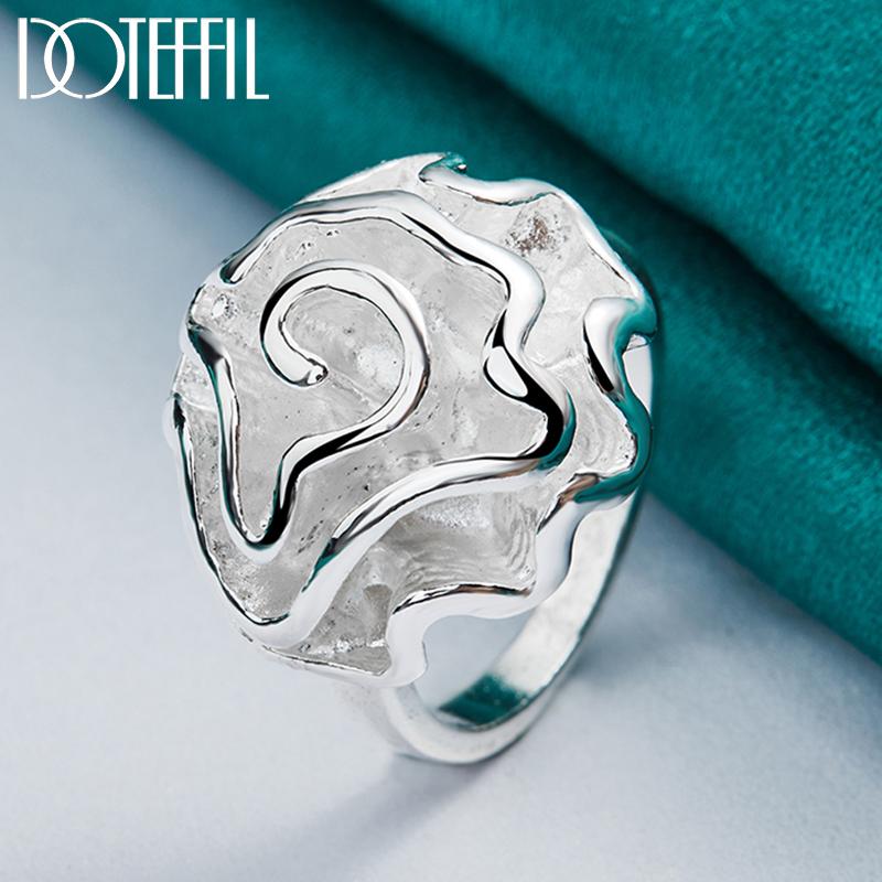 Ring met roos van 925 sterling zilver, een charmant en modieus sieraad voor bruiloften.