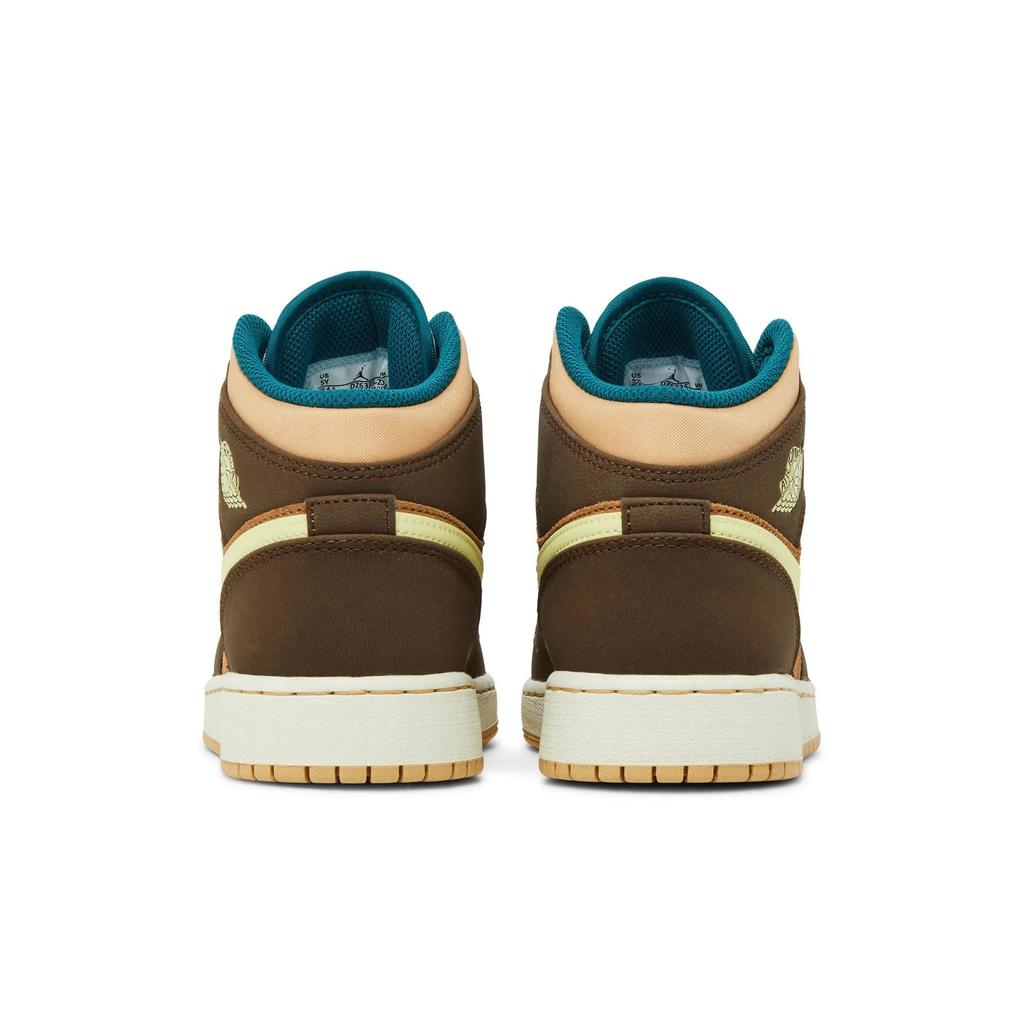 Air Jordan 1 Mid SE Grade School 'Cacao Wow' (Unisex) Cacao Wow / Luminous Green / Ale Brown / Twine / Sail / Geode Teal Kids' Basketball Shoes