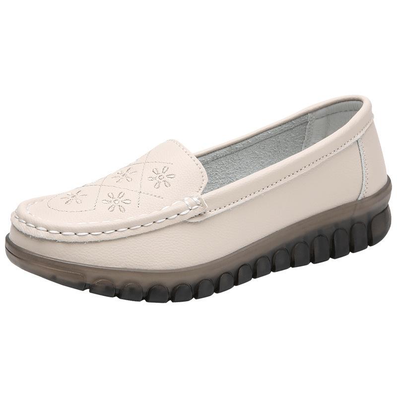 Autumn Leather Soft Sole Fashion Casual Women's Single Shoes Comfortable Non-slip Wear-resistant Mother Shoes Versatile Doudou Shoes Women