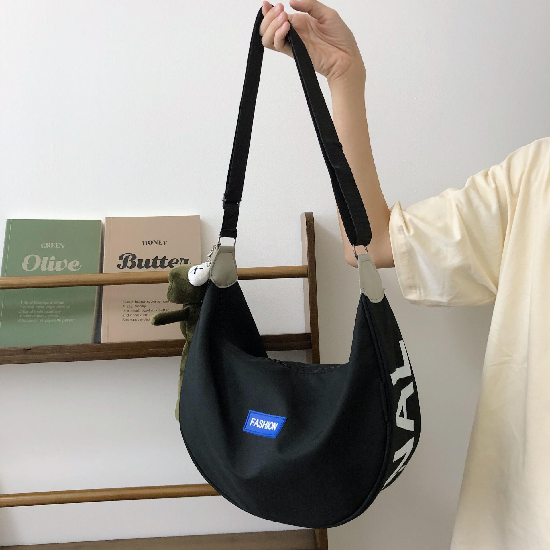 

Женская сумка кроссбоди 2025: Вместительная, универсальная, повседневная сумка-пельмень через плечо с бесплатной доставкой No Pendant