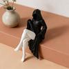 Gesichtslose Figur Ornament Dunkle Gotische Königin Sitzende Statue, 3D Gedruckte Dame Figur in Schwarzem Gewand Kompakte Dekoration für Schreibtisch Regal Dekor,