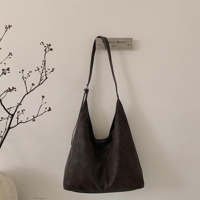 New Lazy Wind High-value Big Bag Women's Commuter Shoulder Bucket Bag Crossbody Child and Mother Bag