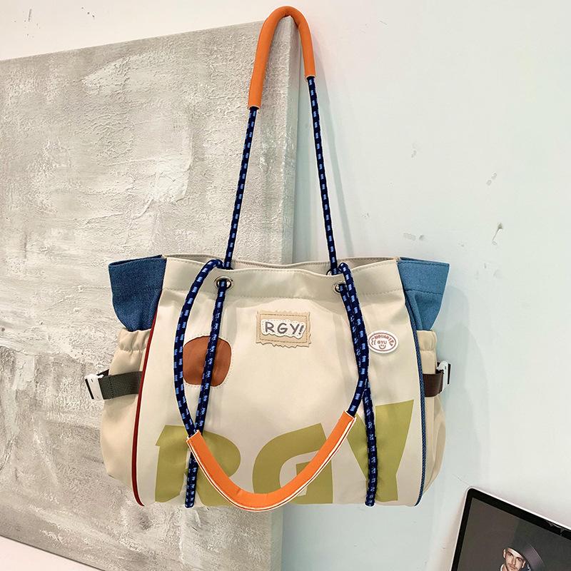 

Casual Canvas Bag Large Capacity Women s Bag Armpit Bag 2025 New Alphabet Tote Bag Fashion Shoulder Bag белый