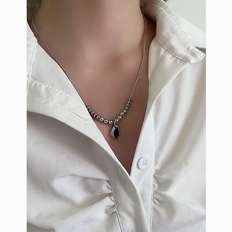 Geometric Stainless Steel Collar Necklace With Polished Finish For Minimalist Style