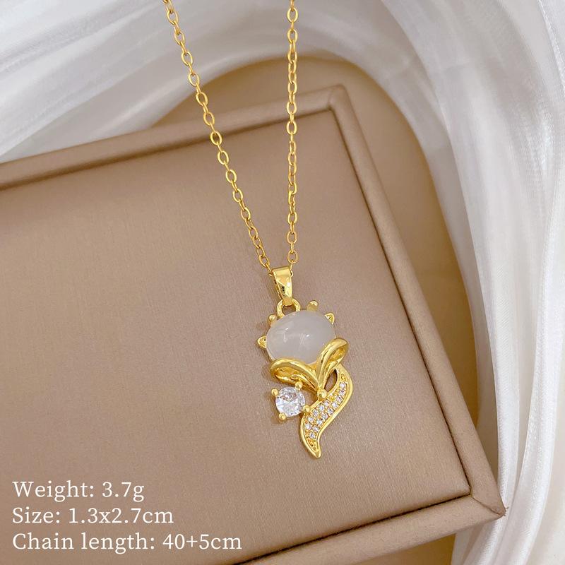 Copper Micro-Inlaid Light Luxury Fashion Personality Temperament Gorgeous Full Diamond Necklace Women'S Versatile Collarbone Chain Titanium Steel