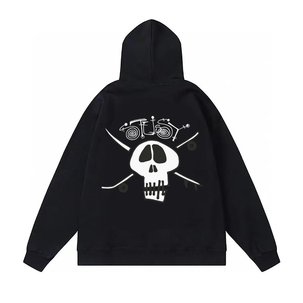 A Stus hooded sweater is a heavy and high version hooded sweater for couples.