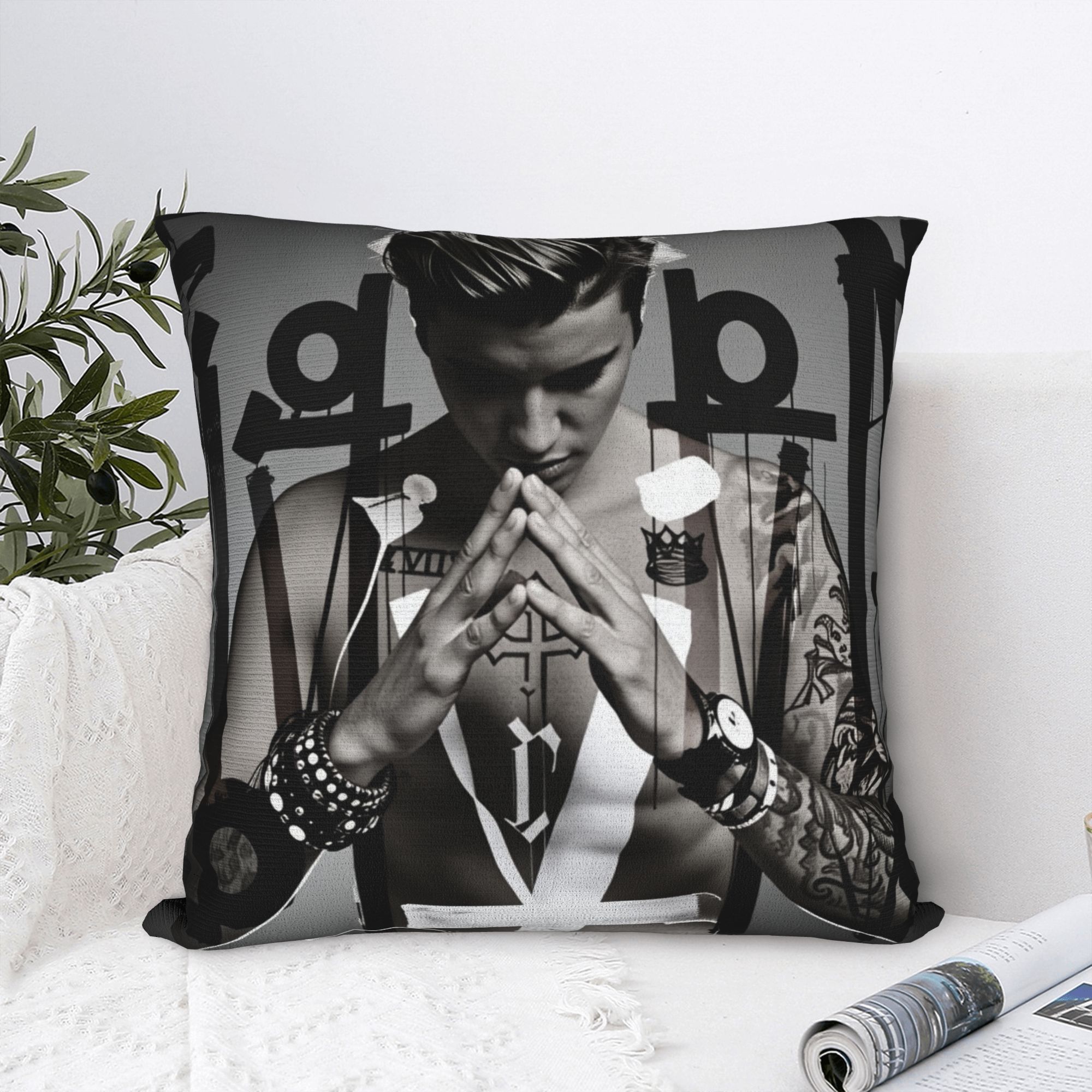 Fine Glasses Unisex Justins Biebers Pillow Case Custom Pillow Cover Novelty Cushion Cover For Living Room Sofa