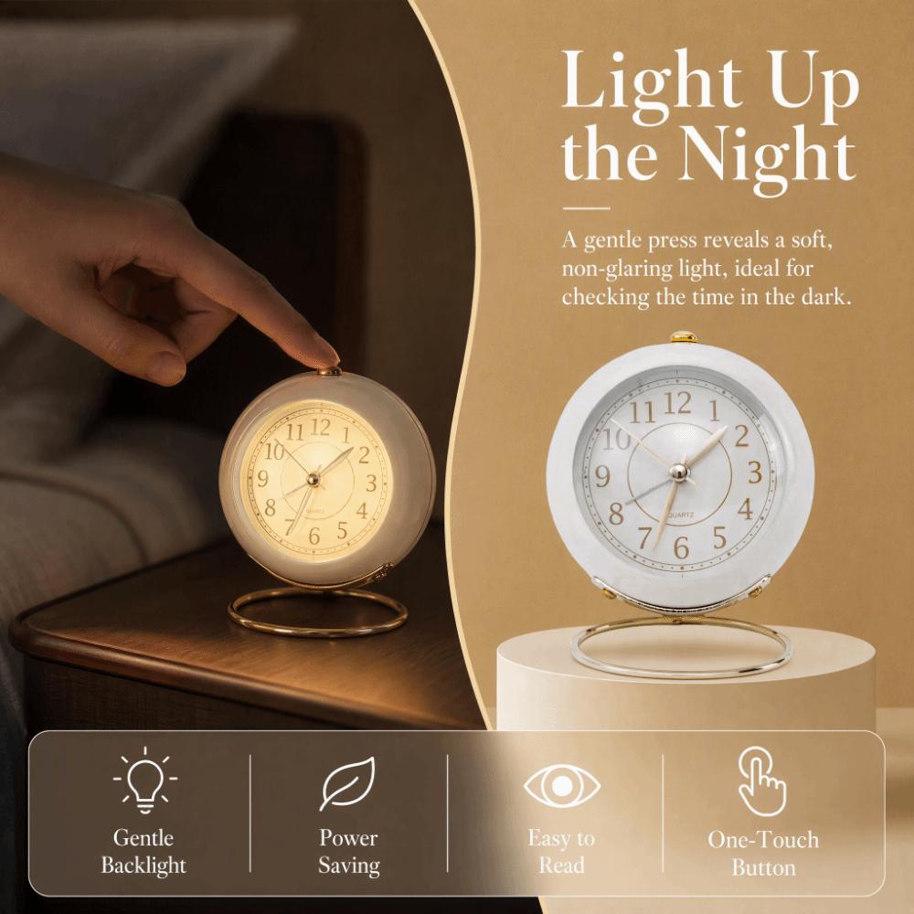 ABS Round Alarm Clock 3.54x4.33in Quartz Alarm Clock Cute Tabletop Clock  For Bedroom