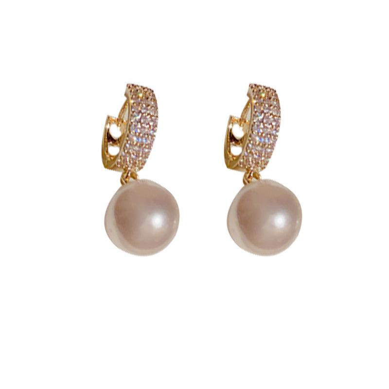 Women Retro Minimalist Micro Inlaid Zircon Pearl Fashion Earrings