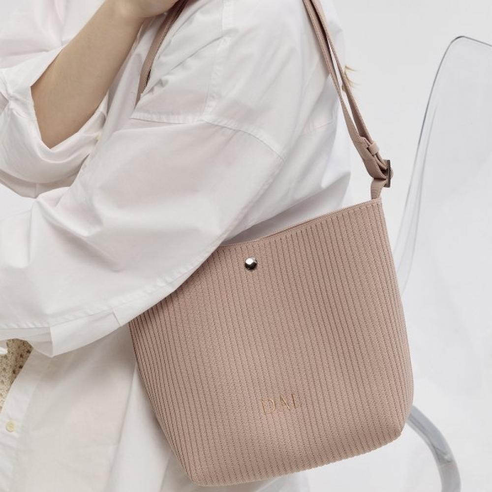 Dalre Bucket Bag Brown