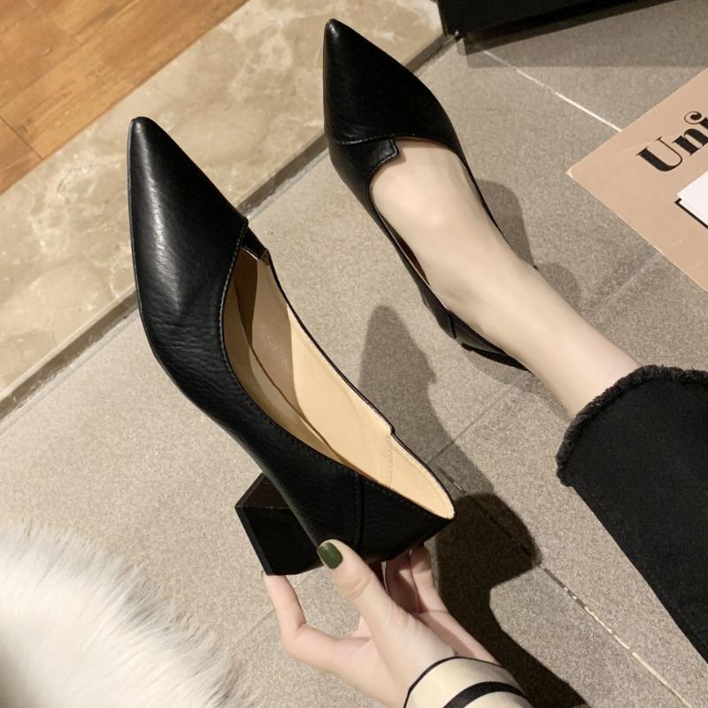 Coarse Heel Shallow Mouth High Heel Single Shoes Women's Pointed Head Professional Work Shoes Black Medium Heel Leather Shoes Work Shoes