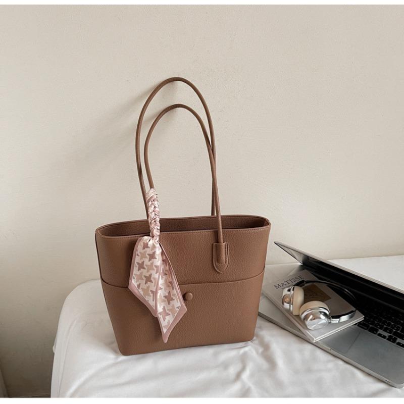 Large Capacity Tote Bag Women's New Retro Casual Handbag Versatile Fashion Commuter Shoulder Bag