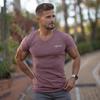 Gjør jobben Sommer V-hals Menn Strikket Gym Sport Slim Fit Mannlig Fitness Kroppsbygging Trykt Trenings T-skjorte med Korte Ermer