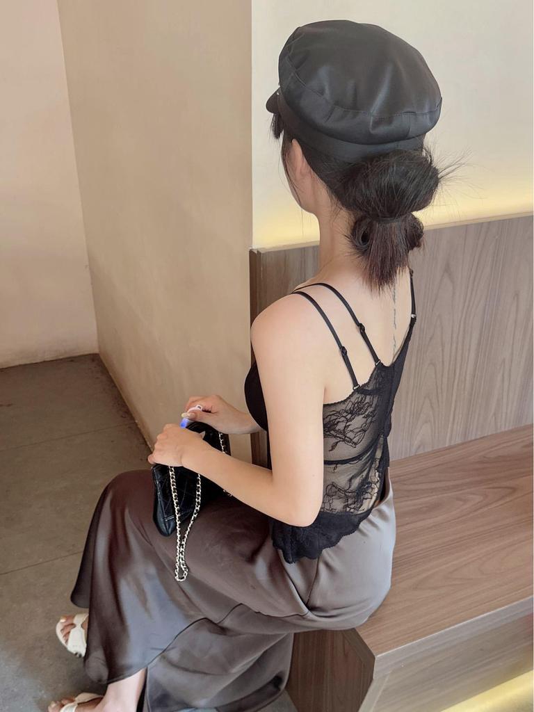 2026 Spring/Summer Ice Silk Lace V-Neck Camisole: Flattering Fit for Large Busts