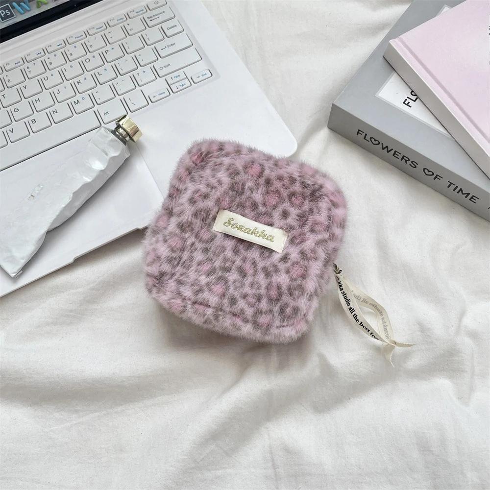 Leopard Print Makeup Bag Toiletry Bag Sanitary Pad Pouch Pad Pouch Cute Cosmetic Storage Pouch Women Small Makeup Bag Cable Case