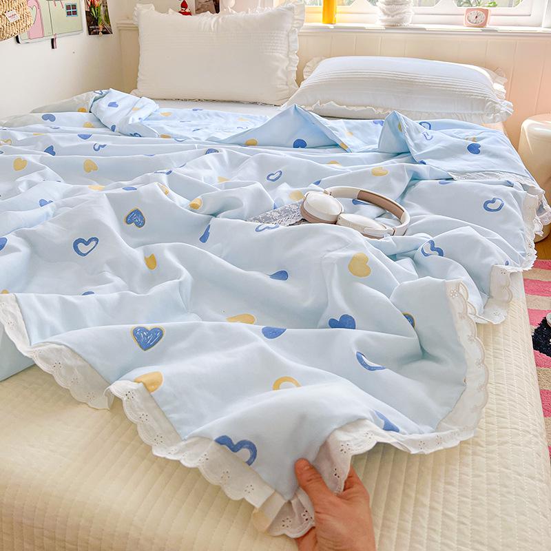 A-class Washable Cotton Summer Quilt – Floral Lace, Super Soft, Ideal for Naked Sleeping, Machine Washable, Perfect for Air Conditioning.