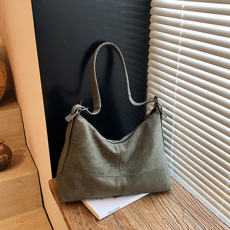 PU Shoulder Bag Women Fashion Hobo Bag With Minimalist Design Soft Texture Handbag Everyday Use