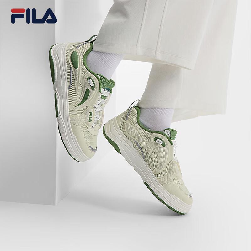 FILA Women s VIBE Retro Casual Sneakers 36