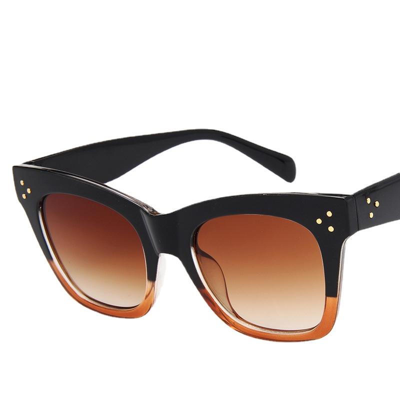 Latest Ladies Oversized Frames Cat Eyes Sun Glasses Fashion Ladies's Sun Glasses Vintage Gents UV Protective Goggles UV400 Eyewear