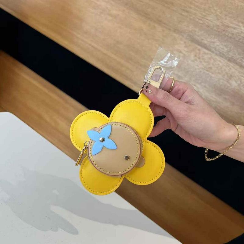 2025 New Leather Pendant Leather Mini Earphone Bag Sunflower Color Blocked Pendant Wallet Cross Border Batch