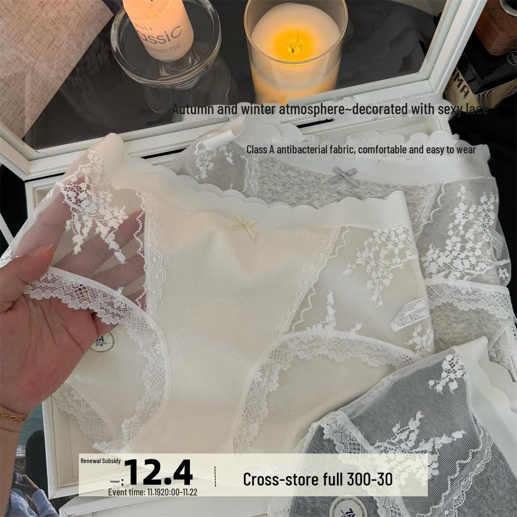 "2024 Autumn/Winter New Sweet Hollow Lace Cotton Mid-Waist Triangle Underwear for Girls - Japanese Style"