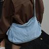 Denim bag women's large capacity 2025 new casual shoulder messenger bag Korean version niche commuter bag tide