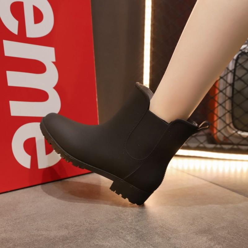 Fashion Cute Rain Shoes Women Wear Non-slip Water Shoes Kitchen Waterproof Glue Shoes Soft Sole Comfortable Rain Shoes Women