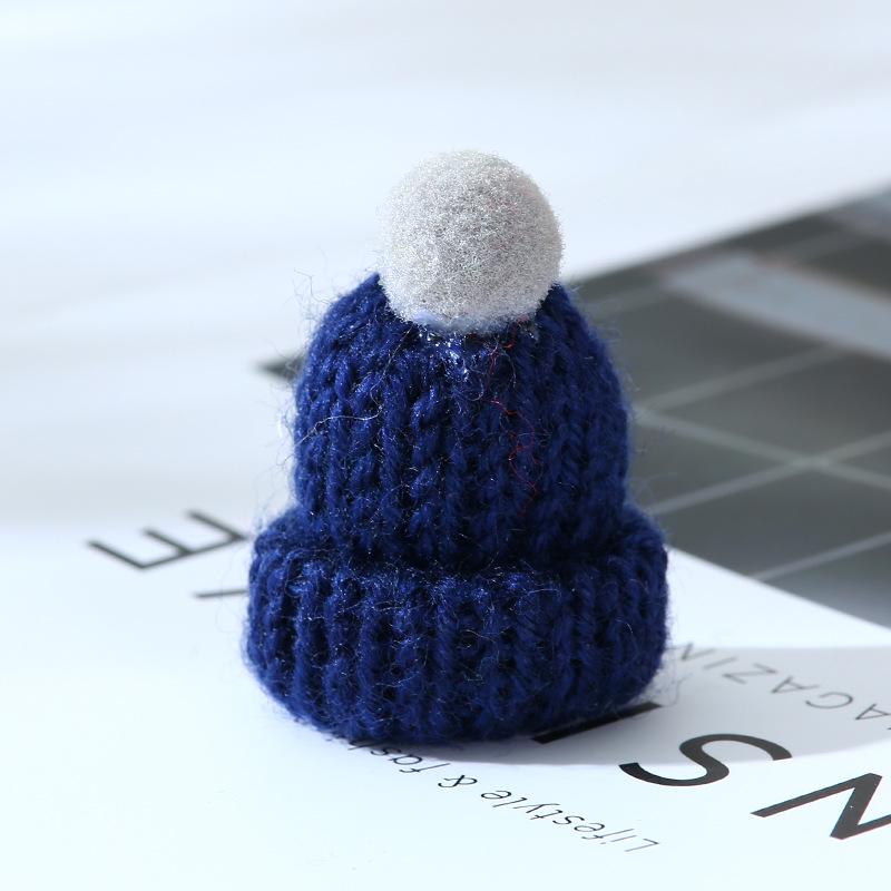 Korean Style Knitted Wool Hat with DIY Pompom Decoration - Mini Christmas Accessory