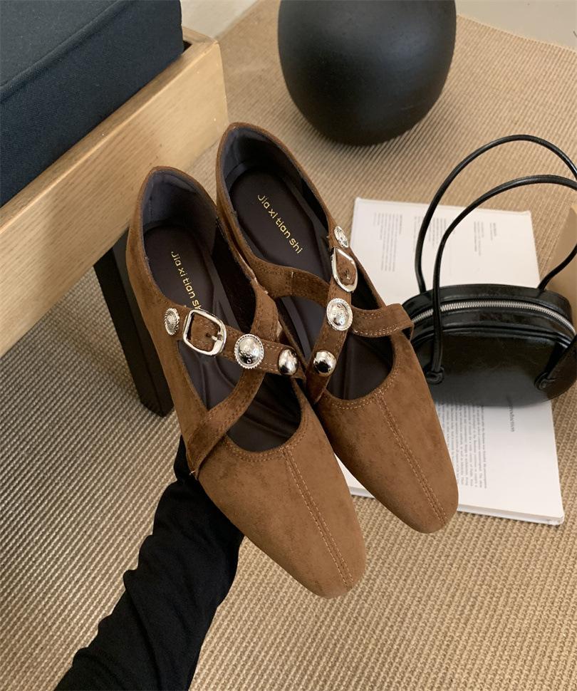 

Retro flat-bottomed small fragrant single shoes women s inner height increase 2025 spring new square head French temperament Mary Jane single shoes 39 світло-коричневого кольору