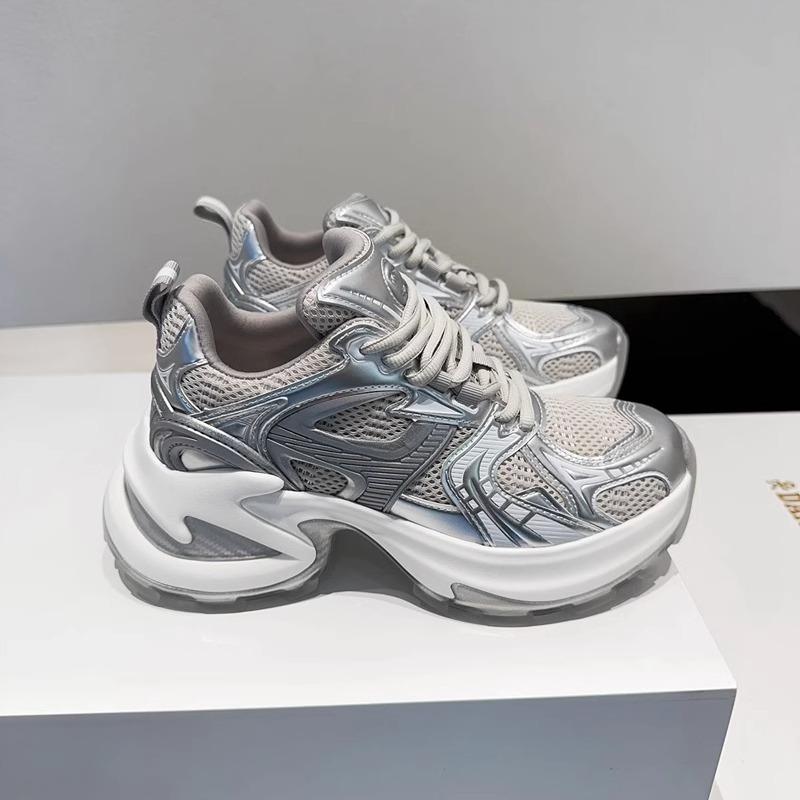 thick-soled silver shoes women's spring and summer new sports and leisure shoes